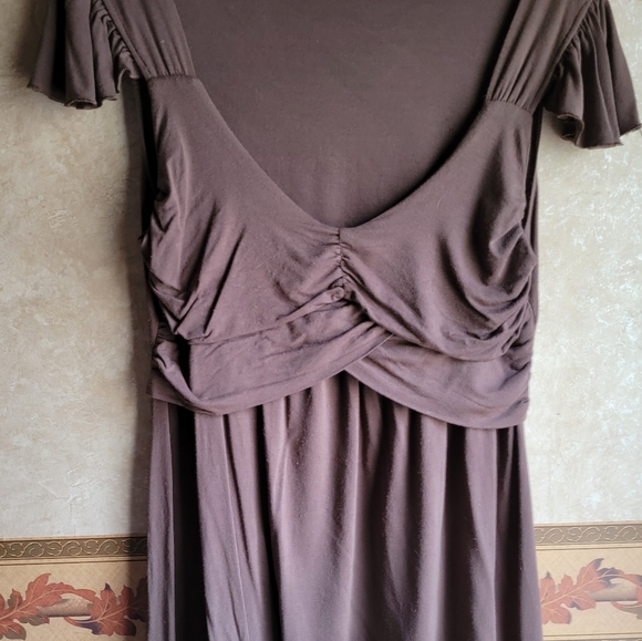 Brown top - Picture 3 of 11